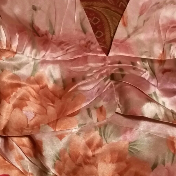 HALTER TOP - Picture 2 of 4